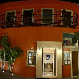Ikaro Colonial Hotel Cancún
